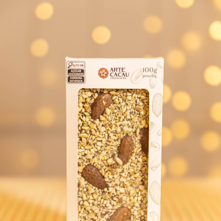Barra de Chocolate com Pistache e Amêndoas