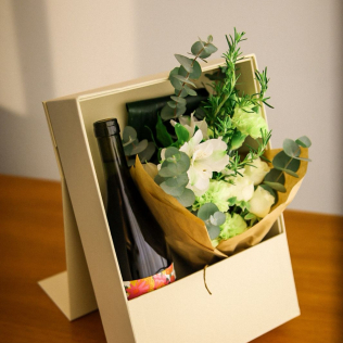 Box Wine & Flor