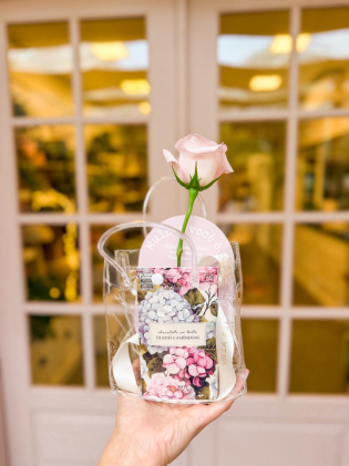 Sacolinha Kit Especial Dia da Mulher