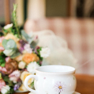 Xícara de porcelana especial para infusão 