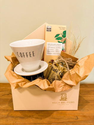 Box Coffee Moment