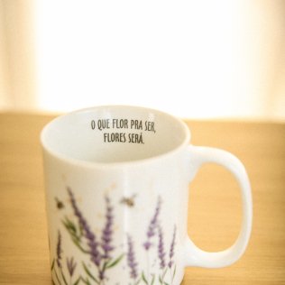 Caneca de Lavandas